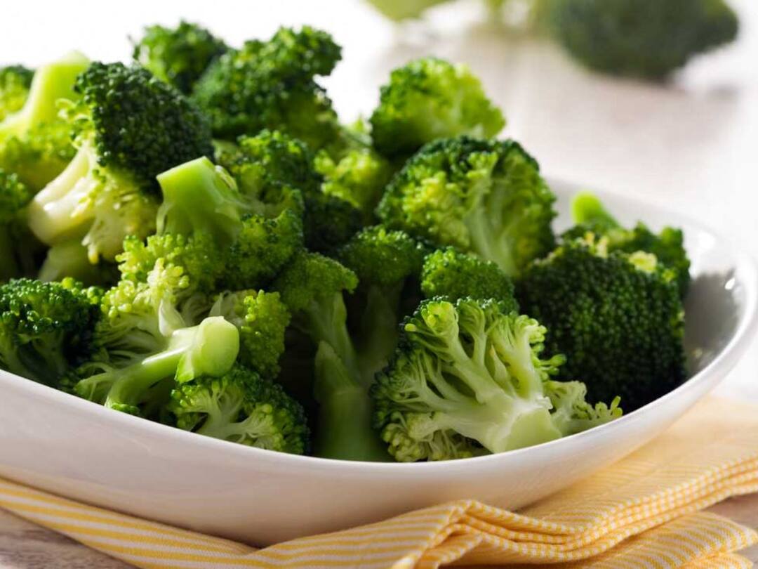 Broccoli health benefits Maybe you have never heard about these benefits of broccoli vegetable Broccoli health benefits - ਬਰੋਕਲੀ ਦੀ ਸਬਜ਼ੀ ਦੇ ਇਨ੍ਹਾਂ ਫਾਇਦਿਆਂ ਬਾਰੇ ਸ਼ਾਇਦ ਤੁਸੀਂ ਕਦੇ ਨਹੀਂ ਸੁਣਿਆਂ ਹੋਵੇਗਾ...