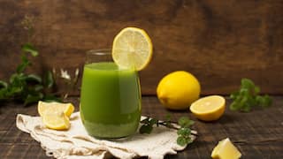 make summer special drink at home get relief to the body | Aam Panna  Recipe: गर्मी के दिनों में घर पर बनाएं ये खास समर ड्रिंक... इसको पीते ही  शरीर को मिलेगी