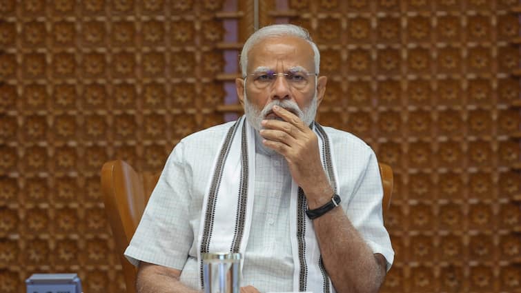 Exclusive Modi 3.0 Cabinet Buzz Due to Kingmakers JDU Nitish Kumar TDP Chandrababu Naidu Demands Lok Sabha Elections 2024 Exclusive: தயாராகும் மோடி 3.0  அமைச்சரவை:  ‘கிங்மேக்கர்கள்’ வைக்கும் கோரிக்கையால் சலசலப்பு