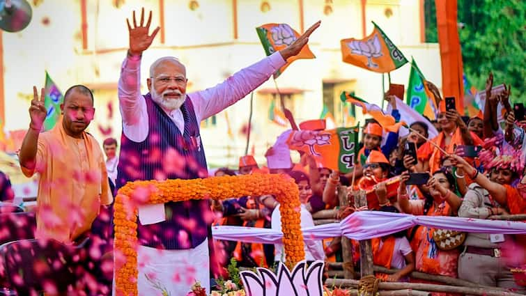 Lok Sabha Elections 2024 PM Modi Wins Varanasi Defeats Congress Ajay Rai 6 Others PM Modi Wins Varanasi For The Third Time With 'Lowest' Victory Margin