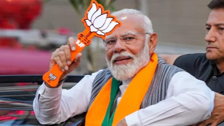 PM Modi Swearing-in Ceremony Likely on June 8th Lok Sabha Election Results 2024 PM Modi Swearing-In: புதிய வரலாறு படைக்கும் மோடி? ஜூன் 8-ல் பிரதமராகப் பதவியேற்கத் திட்டம்