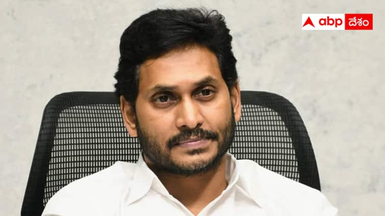YS Jagan will resign from the post of CM in the afternoon Andhra Pradesh Assembly Election Results :   షాక్‌లో వైసీపీ - కాసేపట్లో వైఎస్ జగన్ రాజీనామా