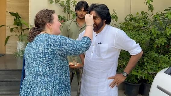 Pawan Kalyan off to Mangalagiri | పిఠాపురంలో గెలిచిన భర్తకు వీరతిలకం దిద్దిన పవన్ భార్య అనా