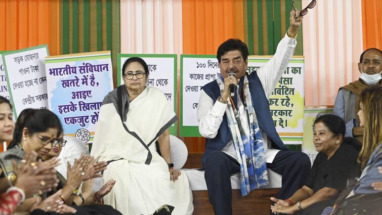 Mamata Banerjee Outsiders Lok Sabha Election Results 2024 West Bengal TMC Shatrughan Sinha Bohiragoto Yusuf Pathan Kirti Azad Lok Sabha Election Results 2024: As Shatrughan Sinha Notches Win For TMC, A Quick Look Back At Mamata Banerjee's 'Outsider' Snide