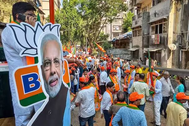આ સિવાય દક્ષિણ ભારતમાં પણ ભાજપ સીટો વધારી શકી નથી. ગત ચૂંટણીની સરખામણીએ આ વખતે તેમાં માત્ર એક બેઠકનો વધારો થયો છે.