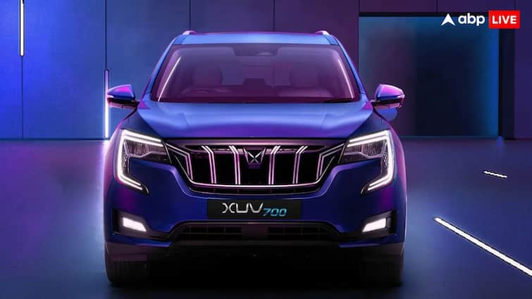 Mahindra XUV700 benefits upto one lakh fifty thousand rupees on MY23 model know 7 seater SUV features and price Mahindra 5-Seater Car: भूलकर भी न गंवाएं ये मौका, इस 5-सीटर कार पर मिल रहे 4.4 लाख रुपये तक के बेनिफिट्स