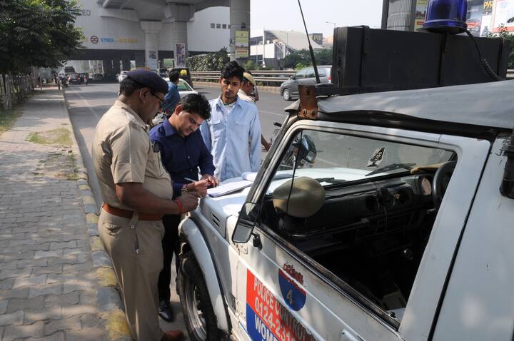 कई लोगों को पता नहीं होता है कि ट्रैफिक पुलिस अगर गाड़ी उठाकर ले जाए तो कार कैसे मिलेगी और कितने का जुर्माना लगेगा.