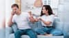 Relationship Tips: अगर आप में भी हैं ये आदतें तो तुरंत बना लें दूरी, वरना रिश्ता टूटने में नहीं लगेगा वक्त