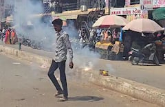 'બનાસકાંઠા કોંગ્રેસમાં દિવાળી' જીત બાદ ગેનીબેન ઠાકોરના સમર્થકોએ રૉડ-રસ્તાં પર ફોડ્યા ફટાકડાં, ઉજવણીની તસવીરો આવી સામે