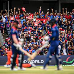 NED vs NEP: अमेरिका के डलास में नेपाली फैंस ने जमाया माहौल, भारत-पाक मैच में भी नहीं उमड़ती ऐसी भीड़, देखें तस्वीरें