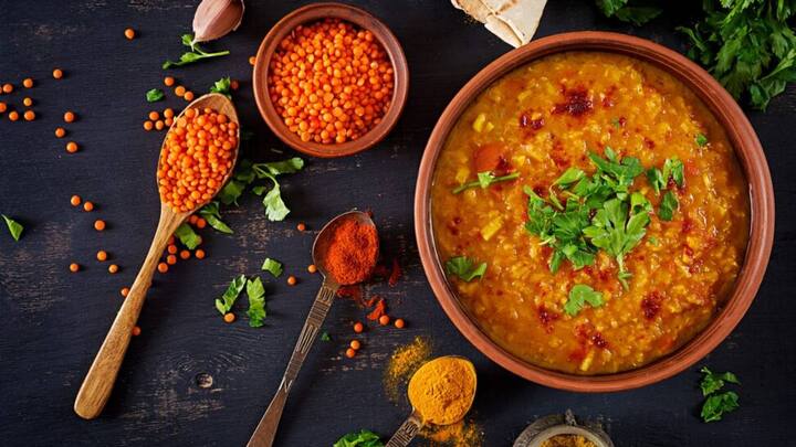 ICMR ने अपनी गाइलाइन्स में बताया कि बहुत सारे लोग ऐसे हैं जो गलत तरीके से दाल पकाते हैं. जैसे दाल पकाने से पहले उसे पानी में भिगोते हैं.