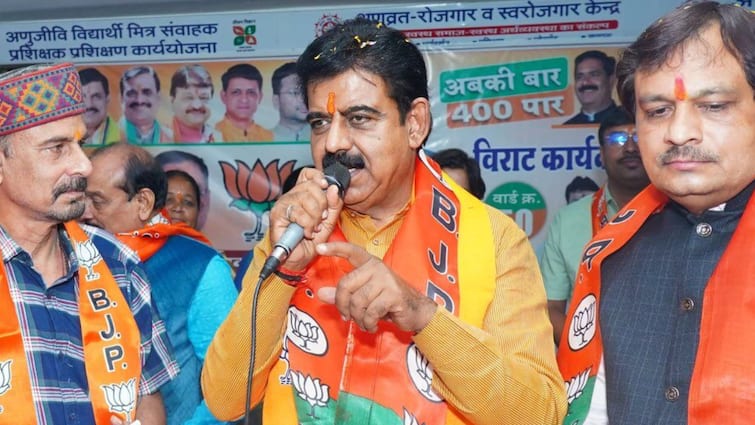 Indore Lok Sabha Election 2024 Result who is Shankar Lalwani won by 11 lakh votes ann इंदौर के बीजेपी सांसद ने 11.75 लाख वोट से हांसिल की जीत, जानिए कौन हैं शंकर लालवानी?