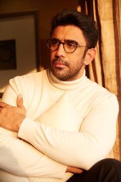 Happy Birthday Amit Sadh: A Look At PICS That Prove His Impeccable Charm