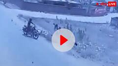 सिंगरौली में दिनदहाड़े चाकू और बंदूक की नोक पर लूट की कोशिश, लोगों ने पत्थरों से हमला कर बचाई जान