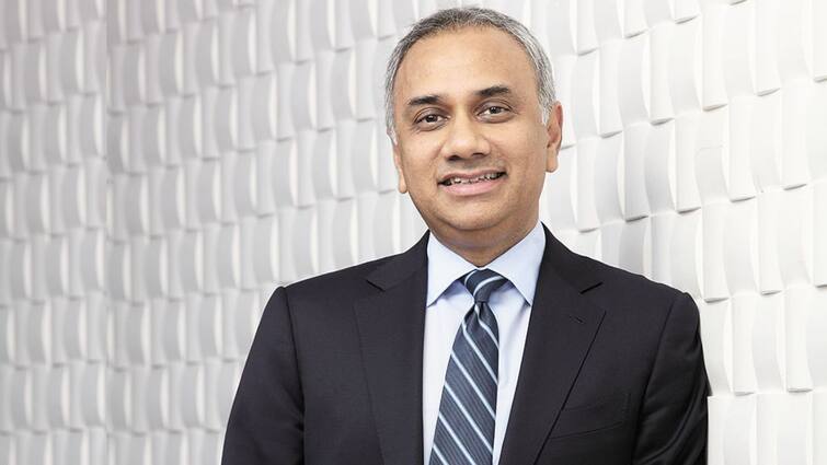 it sector news infosys salil parekh is second highest paid it ceo as his salary is more than rs 66 crores Salil Parekh: విప్రో, టీసీఎస్‌ CEOలకు కూడా ఇంత జీతం లేదు - ఏడాదికి ఏకంగా రూ.66 కోట్లు