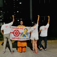 Pawan Kalyan: పవన్ నాయకత్వం వర్ధిల్లాలి - జనసేన విక్టరీతో సురేఖా వాణి సెలబ్రేషన్స్