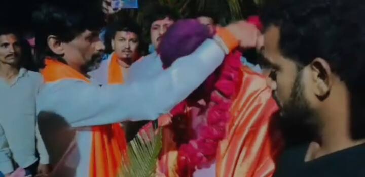 या सगळ्यांनी एकत्र येत राज्यात महायुतीविरोधात निर्माण झालेला असंतोष इन्कॅश करण्याचा प्रयत्न पूर्णपणे यशस्वी ठरला.