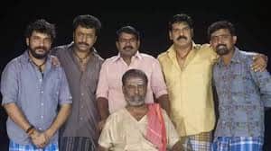 தமிழ் சினிமாவில் முதல்முறையாக 10 இயக்குநர்கள் ஒன்றாக சேர்ந்து நடித்த திரைப்படம் 'மாயாண்டி குடும்பத்தார்'.