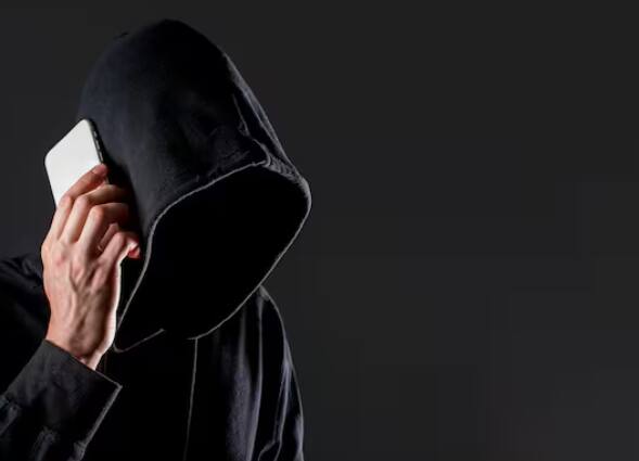 ਤੁਸੀਂ ਆਪਣੇ ਫੋਨ 'ਚ ਅਜਿਹੀ ਸੈਟਿੰਗ ਕਰ ਸਕਦੇ ਹੋ, ਜਿਸ ਨਾਲ ਚੋਰ ਵੀ ਪਰੇਸ਼ਾਨ ਹੋ ਜਾਵੇਗਾ ਅਤੇ ਆਪਣੇ ਆਪ ਹੀ ਤੁਹਾਡਾ ਫੋਨ ਵਾਪਸ ਕਰ ਦੇਵੇਗਾ।