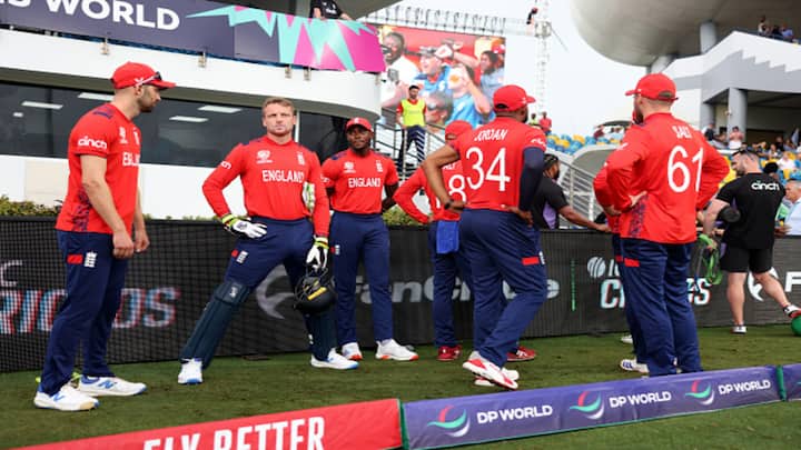 After a whole lot of interruption and delay, the match finally resumed with 10-overs-a-side fixture and Scotland managed 90/0 inside their 10 overs
