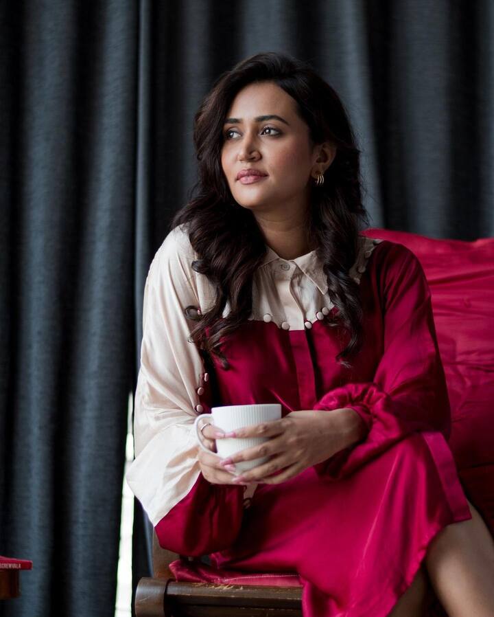 संविका ने बताया कि मैंने ये कभी नहीं सोचा था मेरा ऑडिशन उन लोगों को पसंद आ जाएगा और मैं ‘रिंकी’ का किरदार निभाऊंगी. अभी भी ये सपने जैसा लगता है. एक्ट्रेस ने कहा कि जिस शख्स ने मुझे ये रोल दिलवाया वो आज मेरा बहुत अच्छा दोस्त भी है.