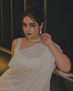 Ayesha Khan: ఆయేషా చీర కడితే అందాలతో మోత మోగిపోద్ది - ఇంతకంటే ప్రూఫ్ కావాలా?