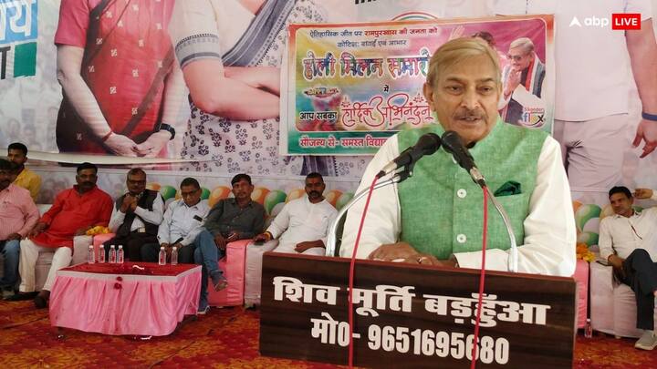 कांग्रेस नेता ने कहा कि नरेंद्र मोदी-बीजेपी को जो सीटें मिली हैं, वे एनडीए की वजह से मिली हैं. जिन नरेंद्र मोदी को जनता ने रिजेक्ट किया उन्हें अगर एनडीए सिर पर बैठा लेगा सत्तारूढ़ गठजोड़ टूट जाएगा.