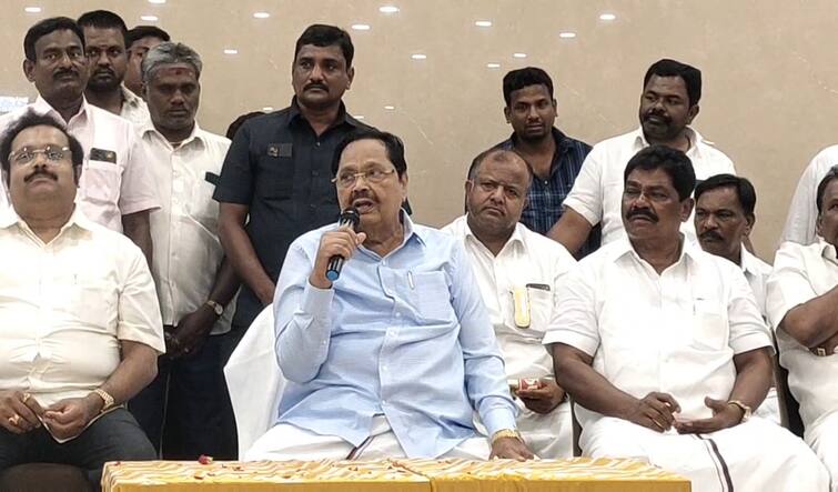 Minister Durai murugan says I decree, meet the elected people often- TNN “எனது மகன் என்று இல்லாமல், கட்சியின் பொதுச்செயலாளராக ஆணையிடுகிறேன்! வெற்றி பெற வைத்த மக்களை அடிக்கடி சந்தியுங்கள்” - அமைச்சர் துரைமுருகன்