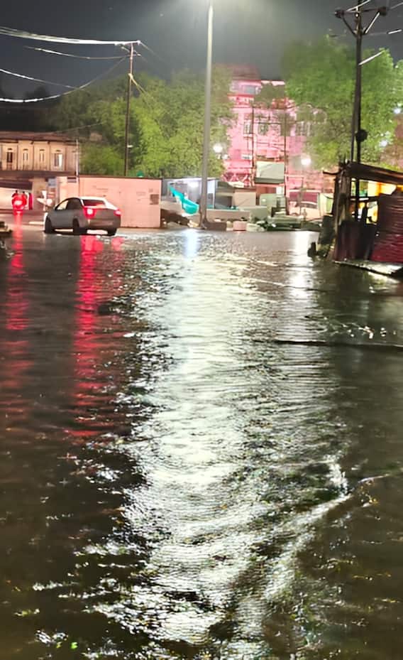 पंढरपूर परिसरात तुफानी पावूस , रस्त्यावर पाणीच पाणी