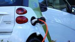 इलेक्ट्रिक व्हीकल को चार्ज करना हुआ आसान! जोधपुर IIT ने तैयार किया सोलर पैनल चार्जिंग एडाप्टर