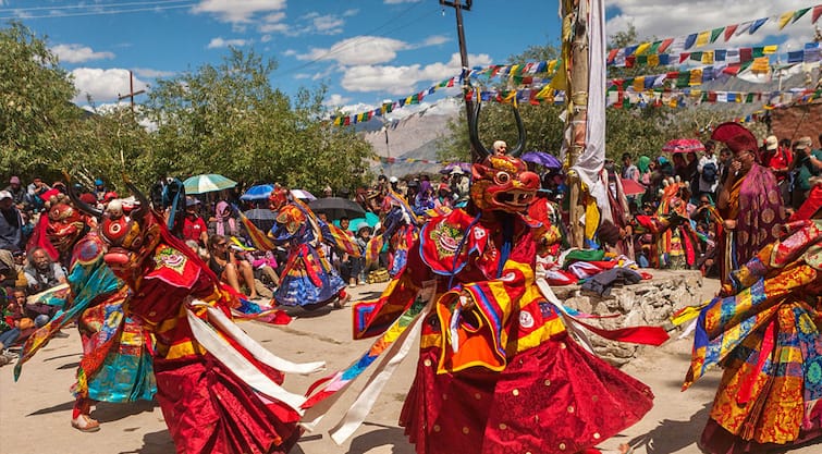 beat-the-heat-Summer festivals-Embark On A Cultural Journey This Summer With Vibrant Festivals Across India Travel India: Vibrant Festivals Across The Country That You Can Witness During Summer