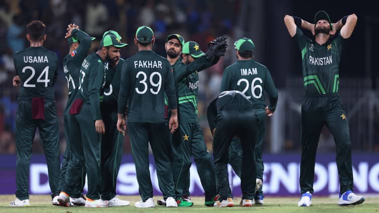 Pakistan Cricket Team Lost Against Lower Ranked Team In T20 World Cup PAK vs USA Here Know Latest Sports News T20 World Cup 2024: बड़े टूर्नामेंट्स में छोटी टीमों से हारना पाकिस्तान की रही है फितरत! आंकड़ें देख चौंक जाएंगे आप
