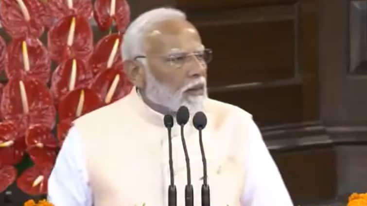 PM Narendra Modi Speech in NDA 3.0 Meeting Congratulates All Leaders NDA Meeting: ఫొటోలకు ఫోజులు ఇచ్చే కూటమి కాదు మాది, ప్రజల కోసం పని చేస్తాం - NDA సమావేశంలో మోదీ