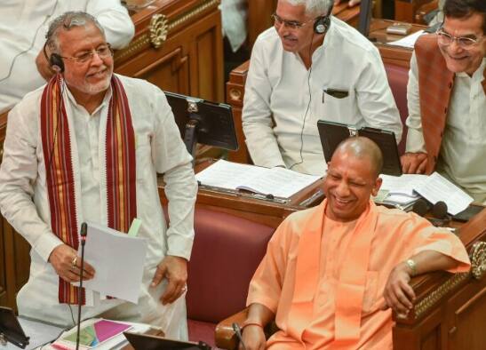 योगी सरकार के मंत्री सुरेश खन्ना के जिले में भी बीजेपी का प्रदर्शन अच्छा नहीं रहा. शाहजहांपुर लोकसभा सीट से भाजपा प्रत्याशी अरुण सागर ने जीत तो दर्ज कर ली है लेकिन छह विधानसभाओं वाली इस सीट में पुवायां और ददरौल में हुई बम्पर वोटिंग ने भाजपा प्रत्याशी को हारते-हारते बचा लिया.