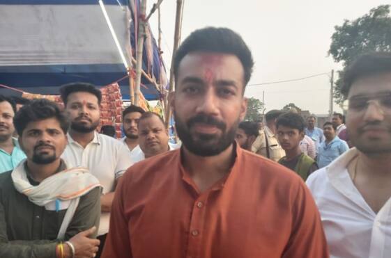 राजेश वर्मा भागलपुर से 2020 में लोजपा के टिकट पर विधानसभा चुनाव भी लड़ चुके हैं. वो भागलपुर के डिप्टी मेयर के पद पर भी रह चुके हैं. राजेश वर्मा सोशल मीडिया पर भी एक्टिव रहते हैं.