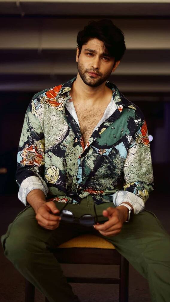 ऋषी सक्सेना झळकणार स्टार प्रवाहच्या ह्या मालिकेत