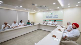 Delhi Assembly election: દિલ્હી ચૂંટણીને લઈ કૉંગ્રેસના સ્ટાર પ્રચારકોની યાદી જાહેર, ગુજરાતમાંથી આ નેતાને મળ્યું સ્થાન 