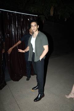 ब्लैक ड्रेस में सुहाना ने ढाया कहर...तो ब्राउन बॉडीकोन आउटफिट में दिखा अनन्या का जलवा, तान्या श्रॉफ की पार्टी में पहुंचे ये सितारे