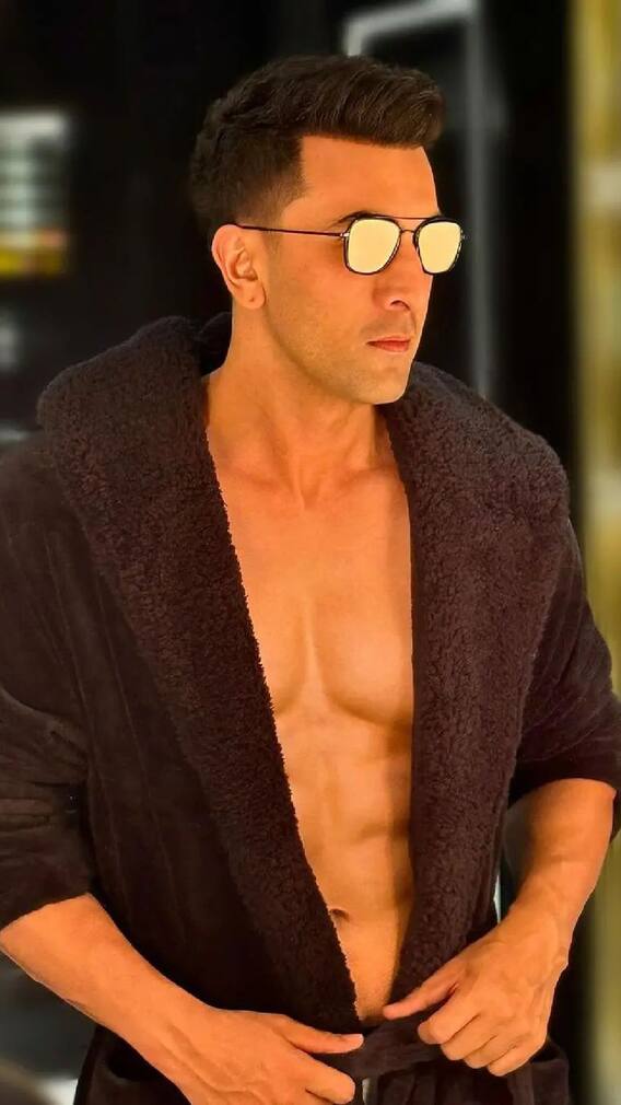 रणबीर कपूरचा नवीन हेअरकट.