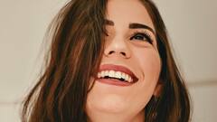 Lip Care Tips: গরমকালেও শীতের মতো ফাটছে ঠোঁট, কীভাবে যত্ন নিলে উপকার পাবেন?