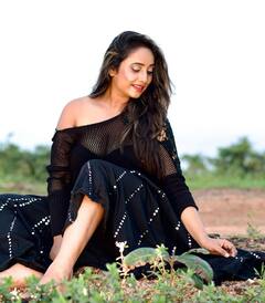 मोनालिसा से लेकर रानी चटर्जी तक, इन Bhojpuri Actress का नहीं है यूपी-बिहार से दूर-दूर तक कनेक्शन