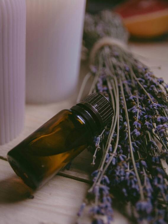 महिलाओं को लैवेंडर के तेल से होते हैं ये फायदे