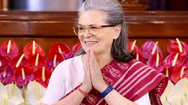 sonia gandhi re elected leader of congress parliamentary party Sonia Gandhi: కాంగ్రెస్ పార్లమెంటరీ పార్టీ చైర్‌పర్సన్‌గా మరోసారి సోనియా గాంధీ ఎన్నిక