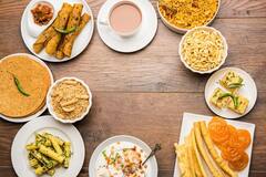 Gujarati Dish: ब्रेकफास्ट में ट्राई करें ये खास गुजराती व्यंजन, इसका स्वाद बना देगा आपको दीवाना