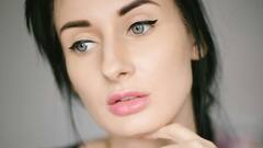 Lip Care Tips: গরমকালেও শীতের মতো ফাটছে ঠোঁট, কীভাবে যত্ন নিলে উপকার পাবেন?