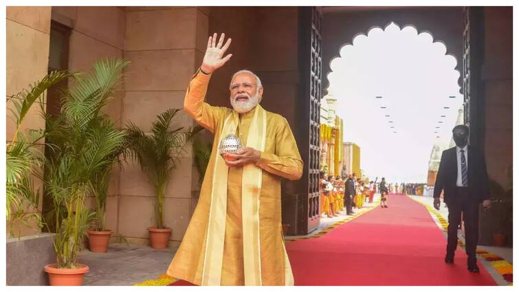 PM Modi Visit: ओडिशा, आंध्र-अरुणाचल... नई सरकार के शपथ ग्रहण में शामिल होंगे मोदी, 12 जून को जा सकते हैं वाराणसी Narendra Modi may come to Banaras after taking oath as Prime Minister Arunachal Pradesh Odisha Andhra Pradesh PM Modi Visit: ओडिशा, आंध्र-अरुणाचल... नई सरकार के शपथ ग्रहण में शामिल होंगे मोदी, 12 जून को जा सकते हैं वाराणसी