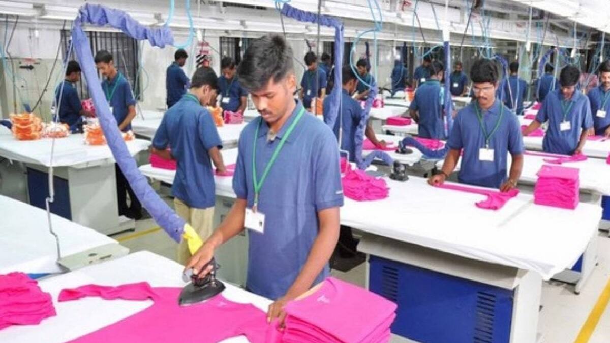 Tiruppur Apparel: तिरुपुर कपड़ा उद्योग का संकट, नहीं लौट रहे वोट देने गए मजदूर