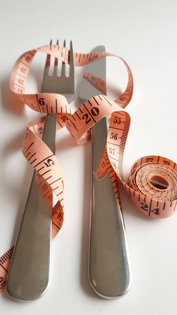 Mindful Eating: How To Tune Into Your Body’s Needs