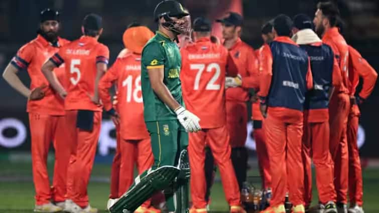 T20 World Cup 2024 South Africa beat Netherland by four wickets due to david miller marathi news SA vs NED : नेदरलँडनं दक्षिण आफ्रिकेला फोडला घाम, अखेर डेव्हिड मिलरनं विजय मिळवून देत वाचवली संघाची लाज