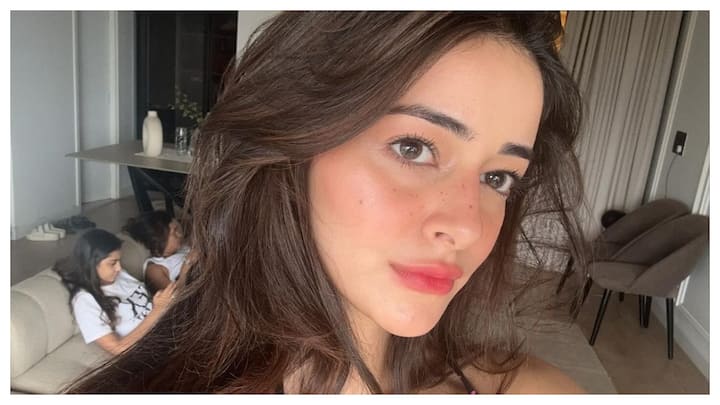 Actress Ananya Panday, who was recently seen in the streaming movie ‘Kho Gaye Hum Kahan’, has undergone a hair make-over.